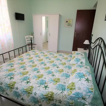 シャレー Civita イトリ
